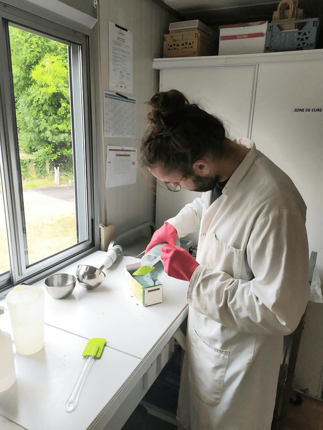ATELIER savon✨️